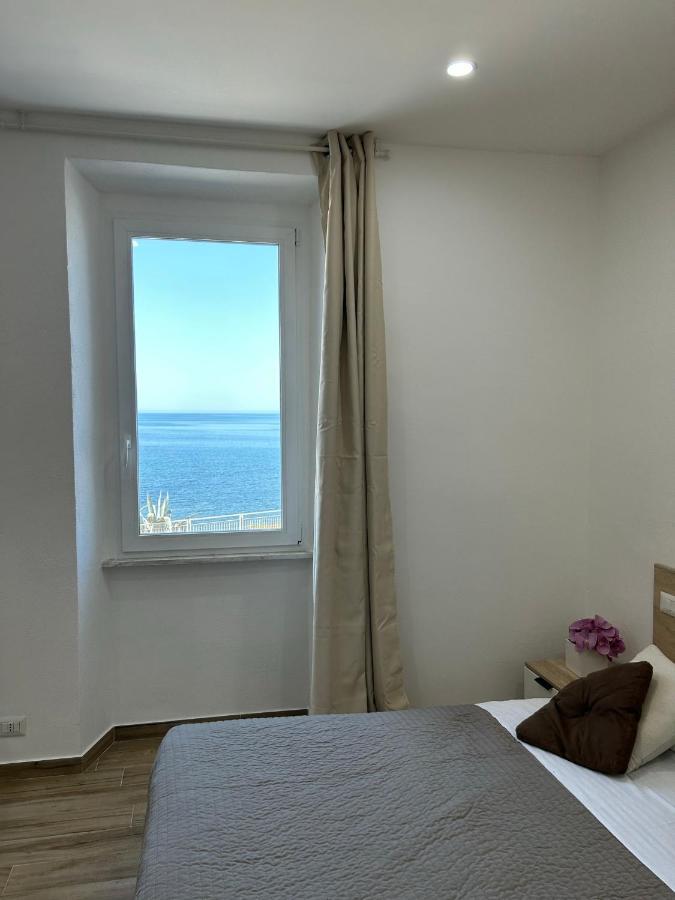 فندق Stella Di Mare- Cruise Shuttle شيفيتافيكْيا المظهر الخارجي الصورة
